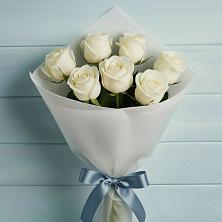 Букет 7 Белых роз Эдлесс Лав в Русаново
