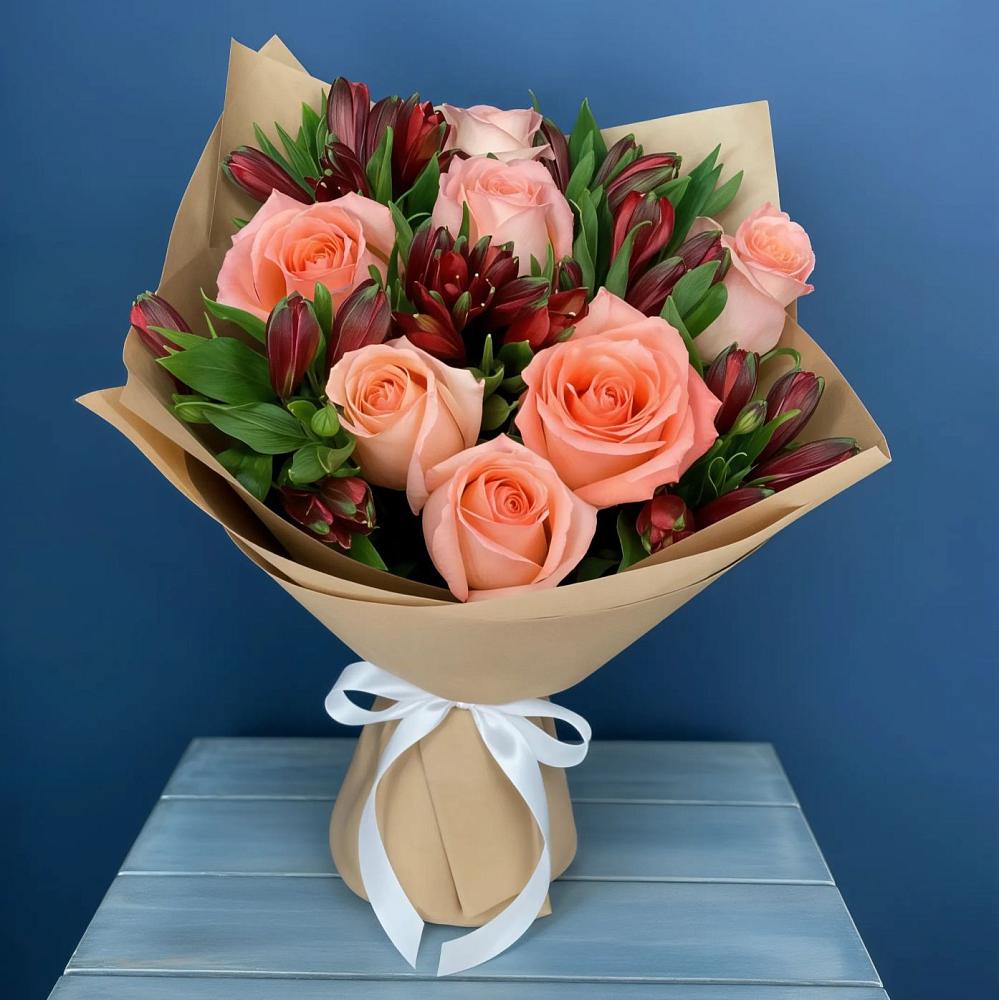 Букет цветов из: Розы и Альстромерии в Русаново