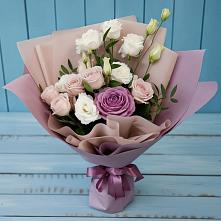 Букет цветов из:  Розы и Лизиантусы #REPLACE_PRED# Русаново
