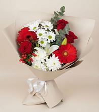 Букет цветов из:  Розы, Хризантемы, Герберы и Лилии в Русаново