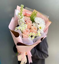 Букет цветов из:  Хризантемы и Розы в Русаново