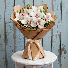 Букет цветов из:  Орхидеи и Розы в Русаново